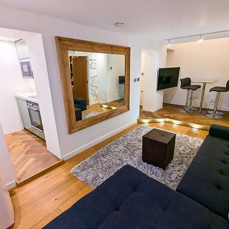 Modern 1 Bedroom Apartment in Kensington Londen Buitenkant foto