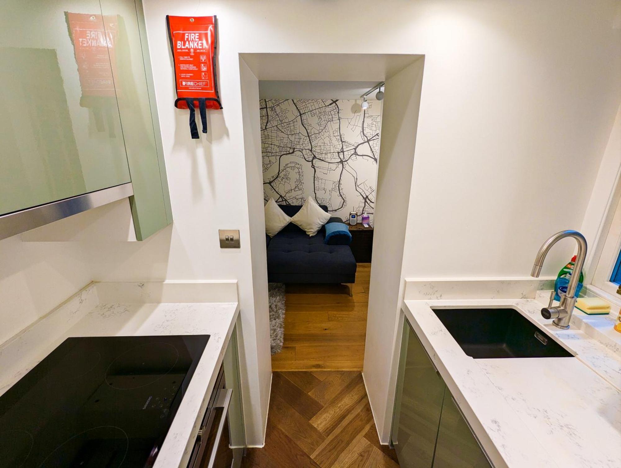 Modern 1 Bedroom Apartment in Kensington Londen Buitenkant foto